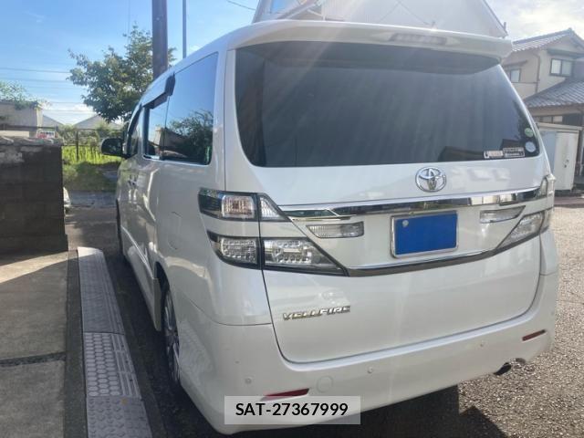 Toyota VELLFIRE 2013-09 8369539-3