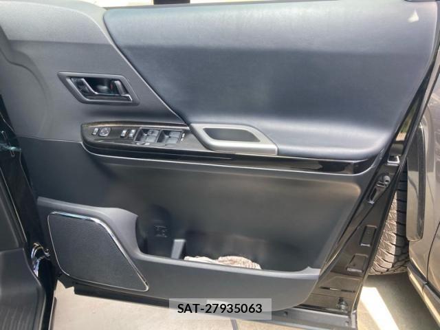 Toyota VELLFIRE 2014-11 8369537-9