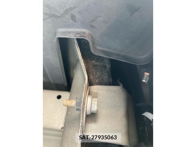 Toyota VELLFIRE 2014-11 8369537-26