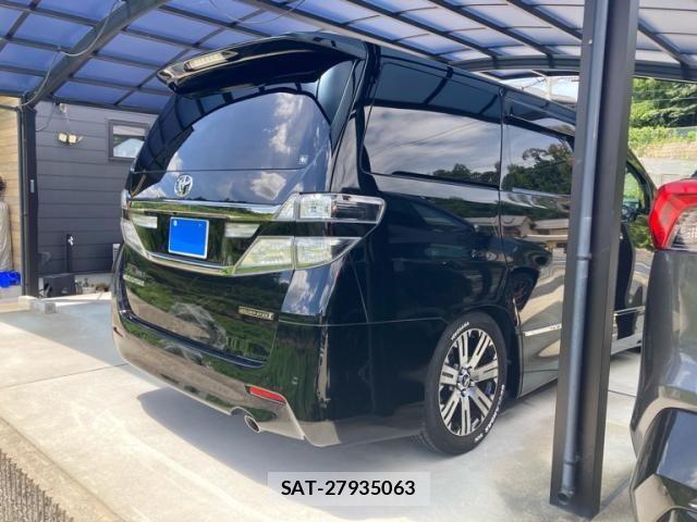 Toyota VELLFIRE 2014-11 8369537-4