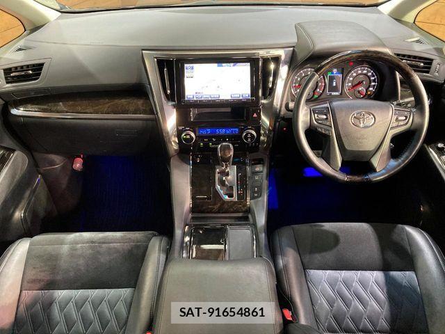 Toyota VELLFIRE 2015-07 8372315-1