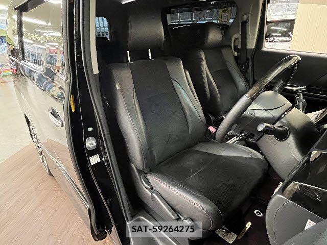 Toyota VELLFIRE 2013-10 8372317-3