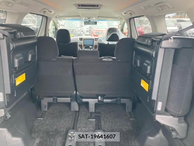 Toyota VELLFIRE 2014-07 8372318-13