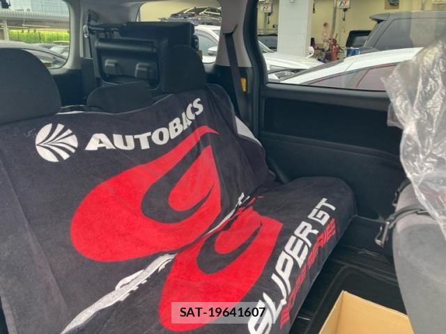 Toyota VELLFIRE 2014-07 8372318-14
