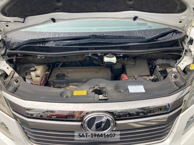 Toyota VELLFIRE 2014-07 8372318-25