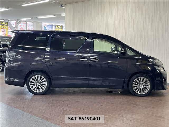 Toyota VELLFIRE 2013-09 8372316-7