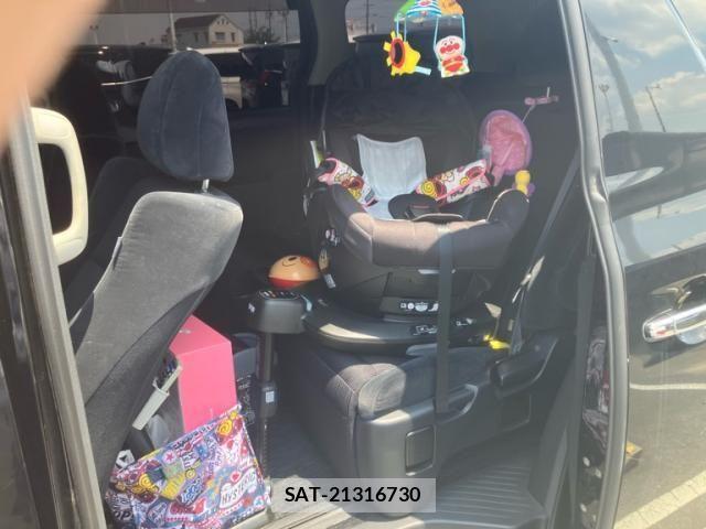 Toyota VELLFIRE 2008-08 8372322-13