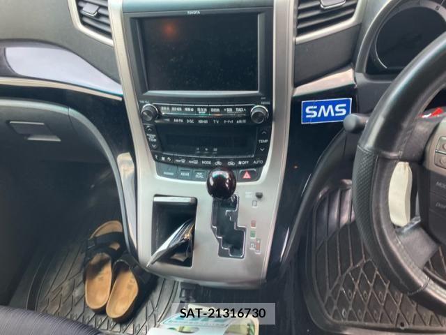 Toyota VELLFIRE 2008-08 8372322-19