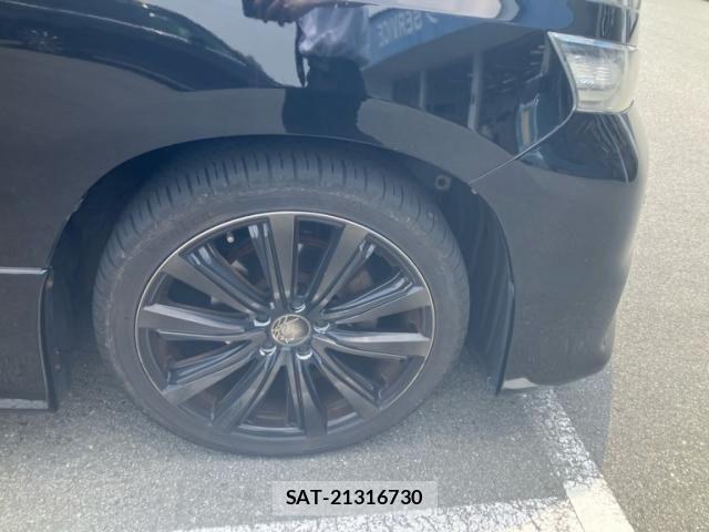 Toyota VELLFIRE 2008-08 8372322-4