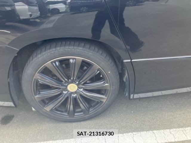 Toyota VELLFIRE 2008-08 8372322-5
