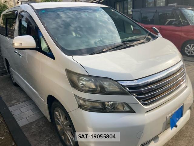 Toyota VELLFIRE 2008-07 8372320-2