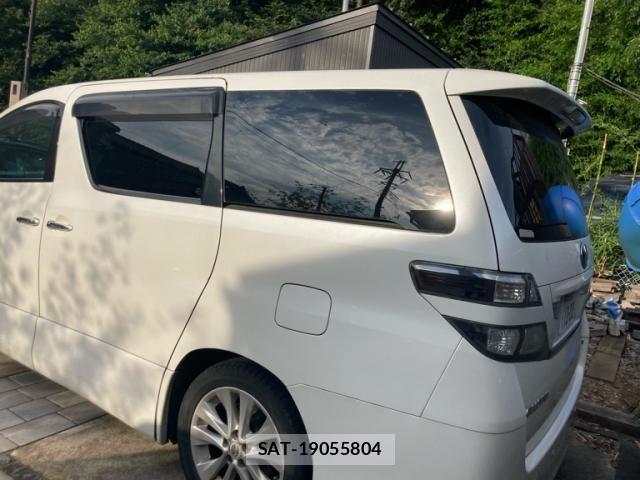 Toyota VELLFIRE 2008-07 8372320-3