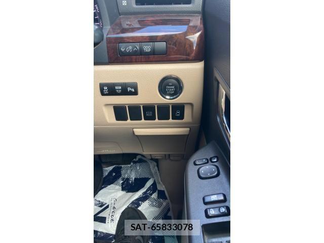 Toyota VELLFIRE 2014-03 8415634-13