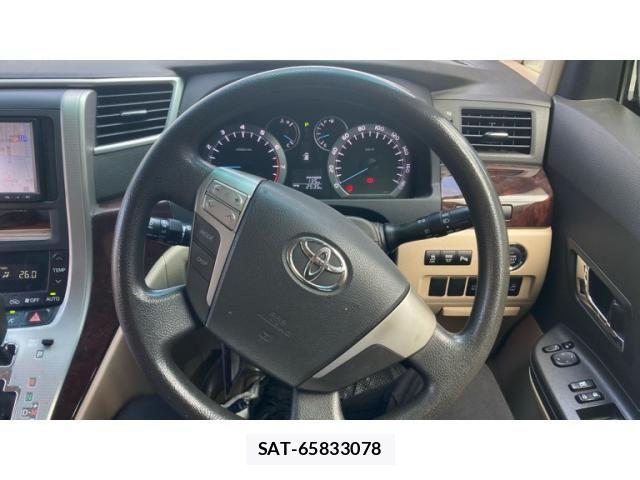Toyota VELLFIRE 2014-03 8415634-14