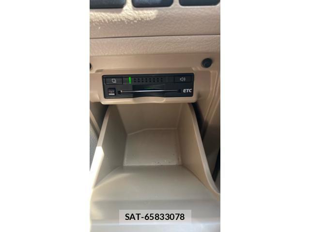 Toyota VELLFIRE 2014-03 8415634-16