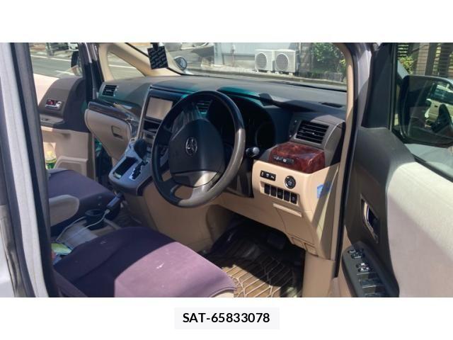 Toyota VELLFIRE 2014-03 8415634-8