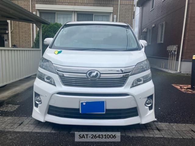 Toyota VELLFIRE 2014-01 8415616-0