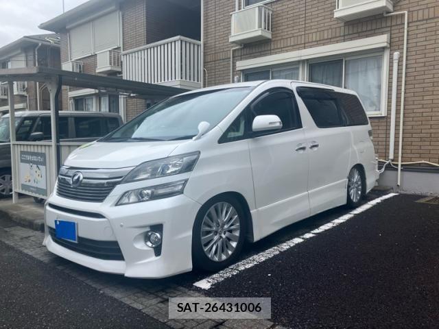 Toyota VELLFIRE 2014-01 8415616-1