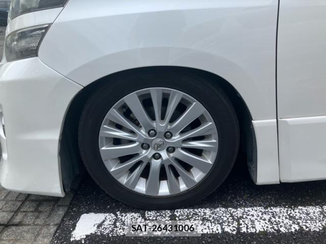 Toyota VELLFIRE 2014-01 8415616-6