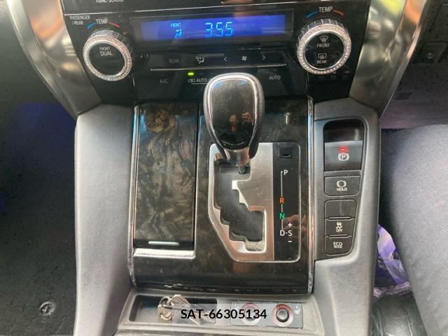 Toyota VELLFIRE 2016-08 8415594-13