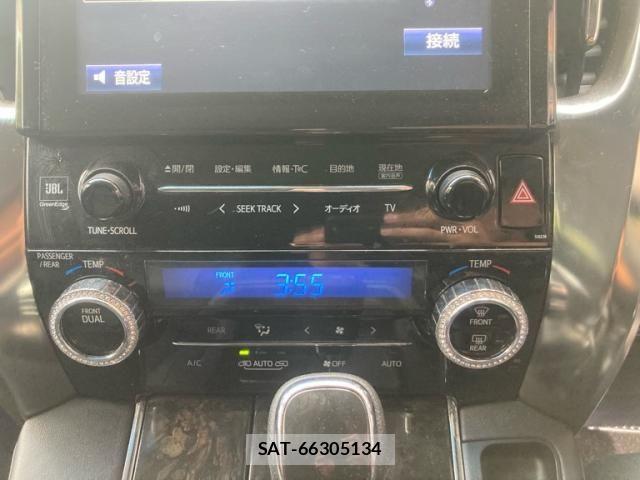 Toyota VELLFIRE 2016-08 8415594-14