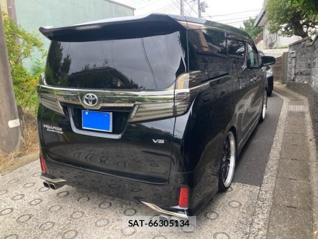 Toyota VELLFIRE 2016-08 8415594-4