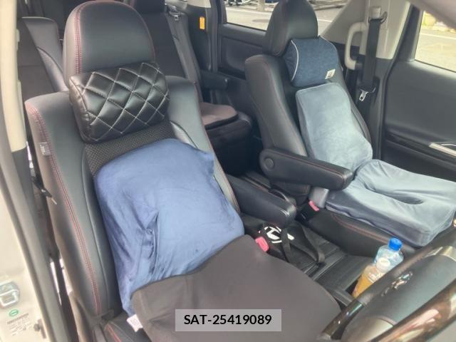 Toyota VELLFIRE 2013-09 8415613-16