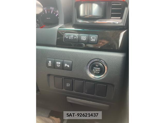 Toyota VELLFIRE 2008-10 8415617-19