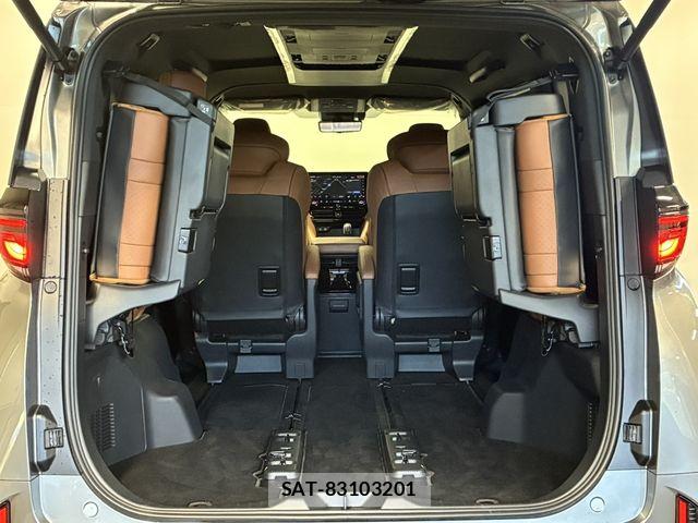Toyota VELLFIRE 2026-04 8415588-17