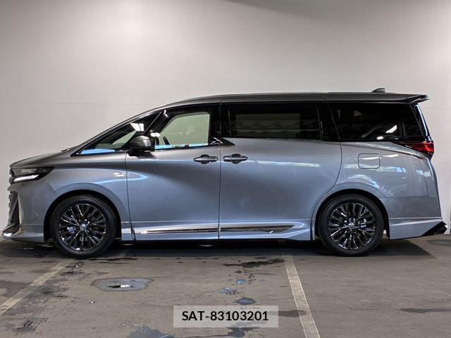 Toyota VELLFIRE 2026-04 8415588-7
