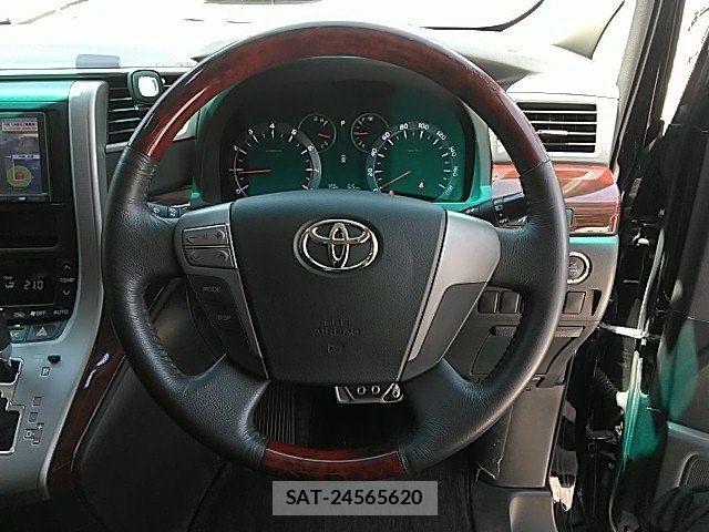 Toyota VELLFIRE 2011-02 8415604-7