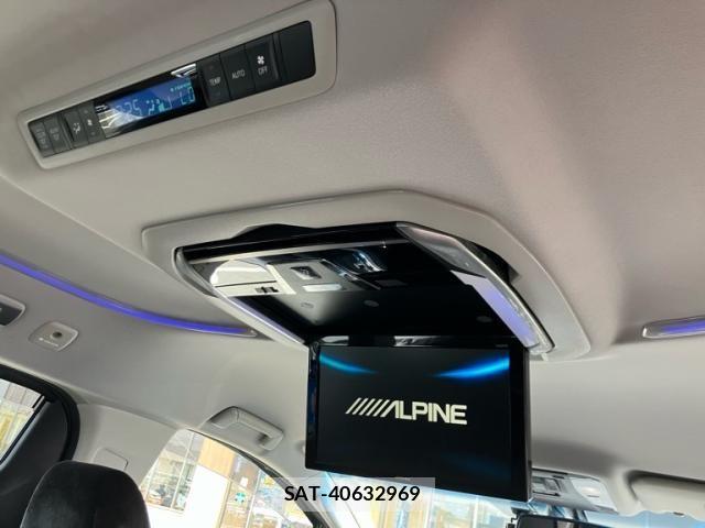 Toyota VELLFIRE 2016-05 8415601-11