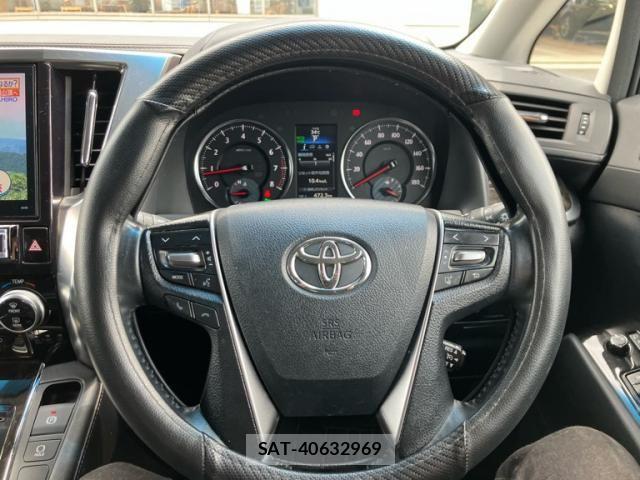 Toyota VELLFIRE 2016-05 8415601-13
