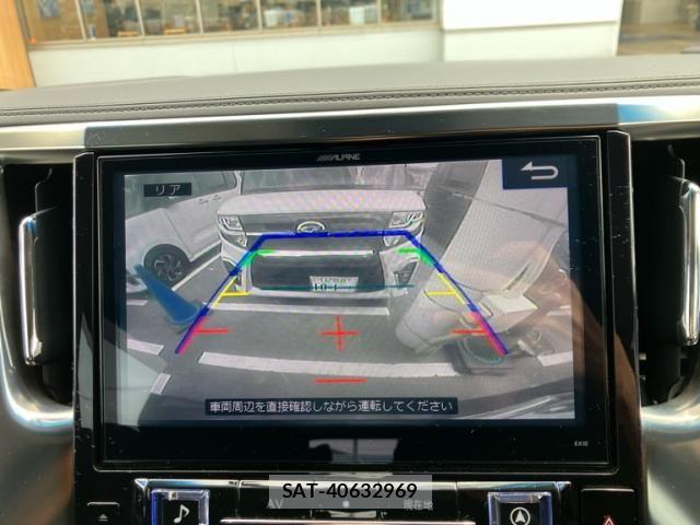 Toyota VELLFIRE 2016-05 8415601-18