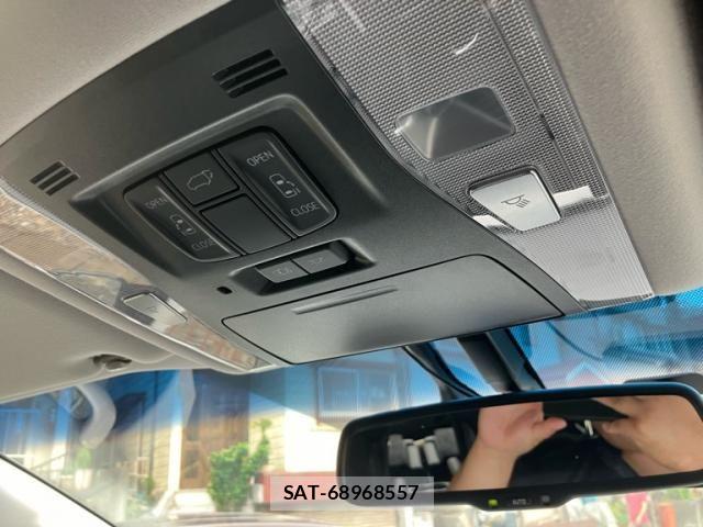 Toyota VELLFIRE 2015-05 8415587-11