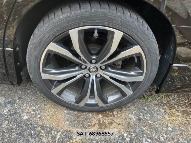 Toyota VELLFIRE 2015-05 8415587-22