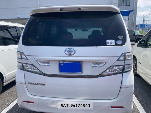 Toyota VELLFIRE 2010-03 8415631-3