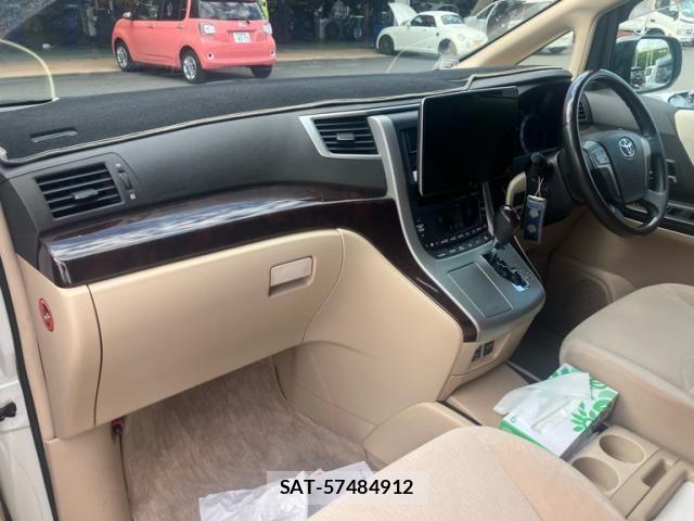 Toyota VELLFIRE 2012-04 8415614-17