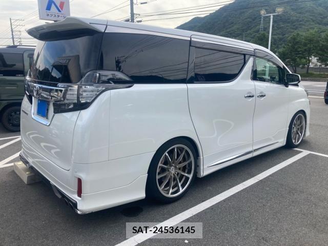 Toyota VELLFIRE 2017-11 8415591-2