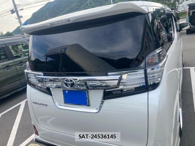 Toyota VELLFIRE 2017-11 8415591-3