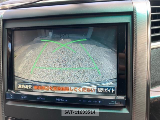 Toyota VELLFIRE 2012-07 8415610-20