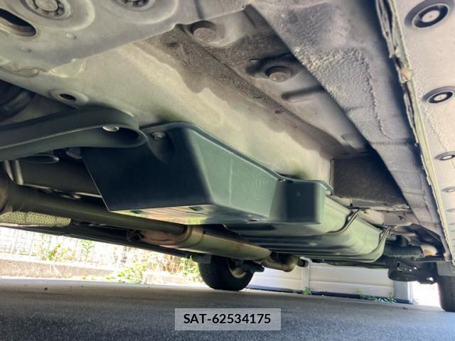 Toyota VELLFIRE 2009-09 8415636-15