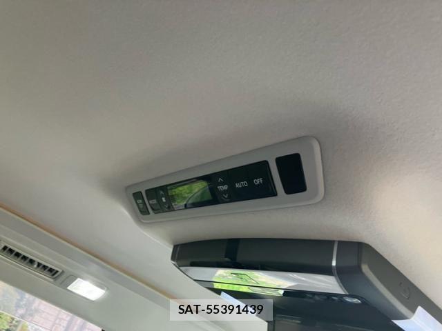 Toyota VELLFIRE 2012-11 8415638-15