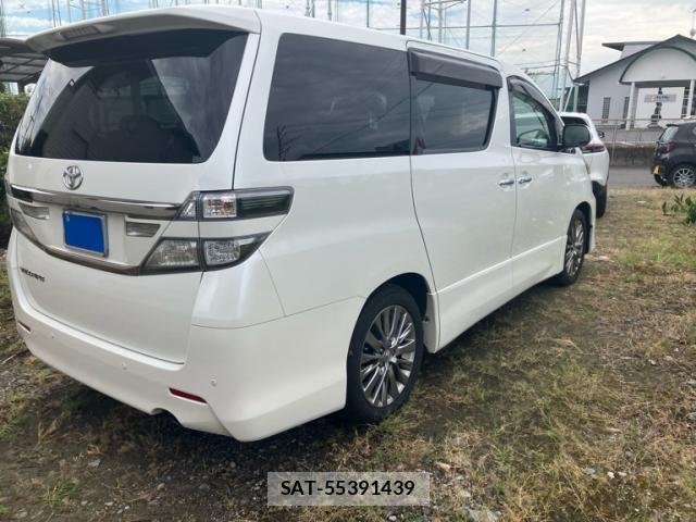 Toyota VELLFIRE 2012-11 8415638-4