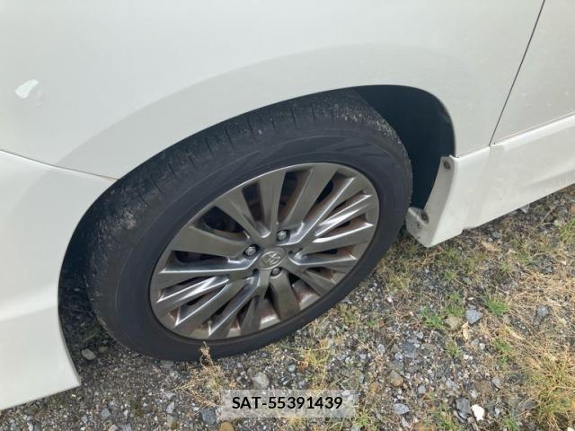 Toyota VELLFIRE 2012-11 8415638-7