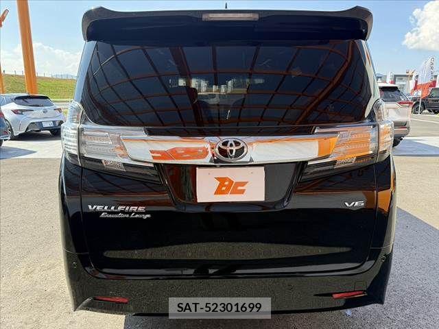 Toyota VELLFIRE 2017-09 8415602-13