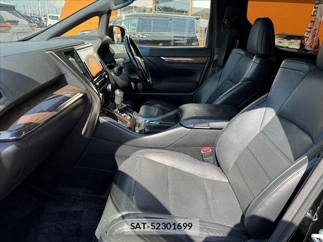 Toyota VELLFIRE 2017-09 8415602-16