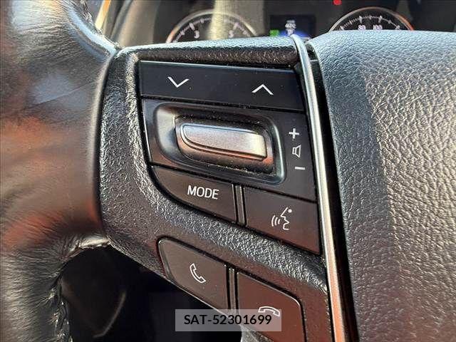 Toyota VELLFIRE 2017-09 8415602-27