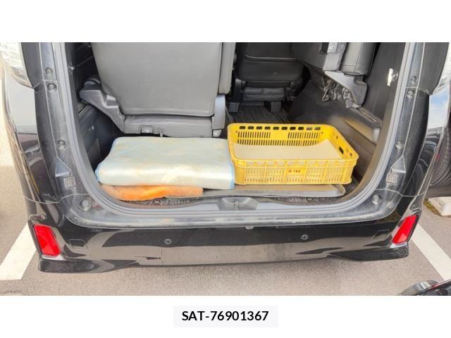 Toyota VELLFIRE 2016-06 8438764-17