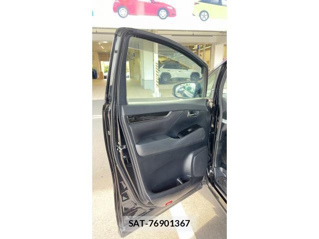Toyota VELLFIRE 2016-06 8438764-21